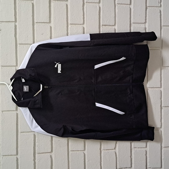 Puma Black/White Zip Up Jacket. Size Medium NWT - Picture 12 of 12